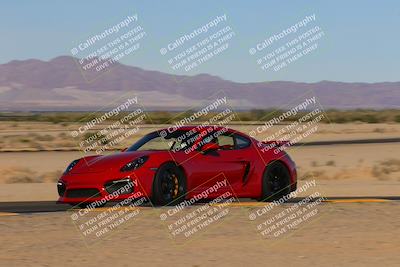 media/Nov-04-2022-Doghouse Garage (Fri) [[7086bf5c81]]/Intermediate/Session 2 (Turn 9 Inside)/
